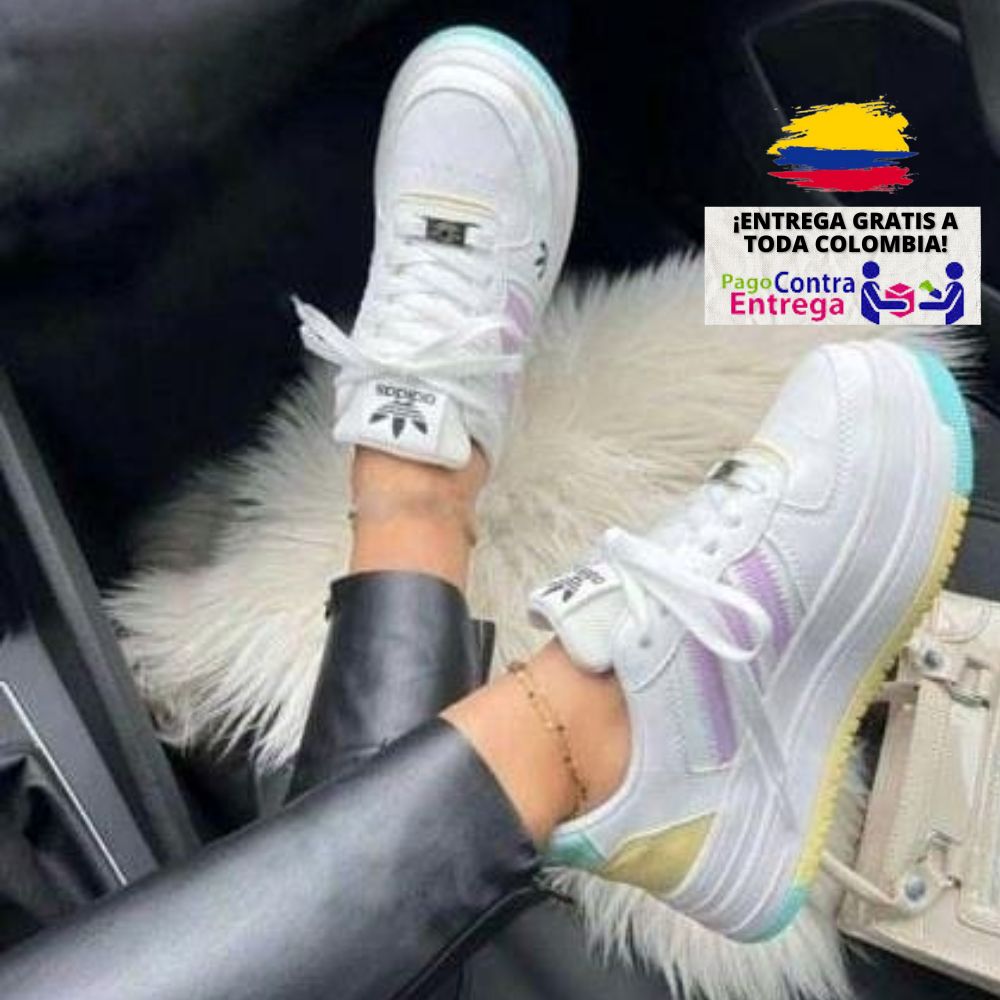 Zapatillas Adidas Luna femeninas, con diseño moderno y tecnología de amortiguación avanzada para una comodidad superior.
