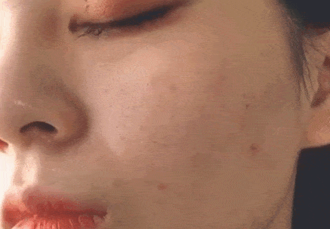 Crema Hidratante Original Moisture Cushion - Suaviza, Ilumina y Protege